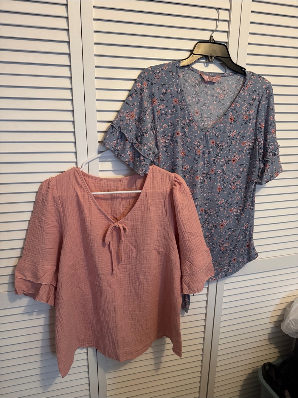 Two Casual Women's Tops - Blue Floral & Dusty Pink